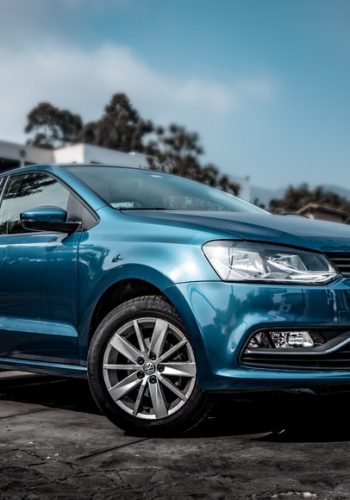 Car unsplash (17)