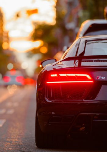 Car unsplash (25)